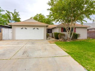 1809 E Avenue Q10, Palmdale, CA 93550