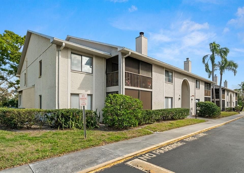 1st image of 2087 Hunters Glen Dr #126