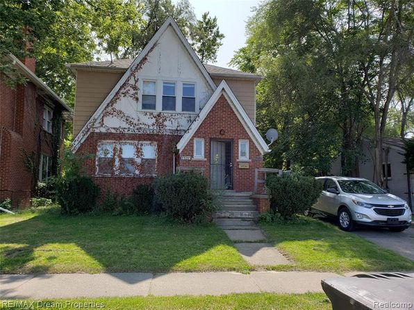 22291 W McNichols Rd #2