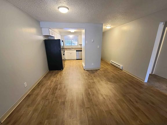 4th image of 1201-1211 S Vermont Ave #1207