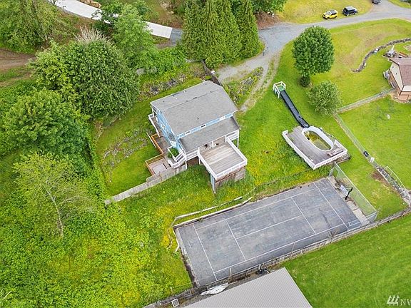 4th image of 151 Greenbriar Dr