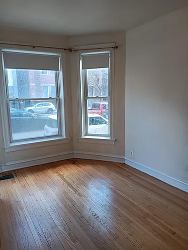 1520 N Western Ave #1F Photo 1