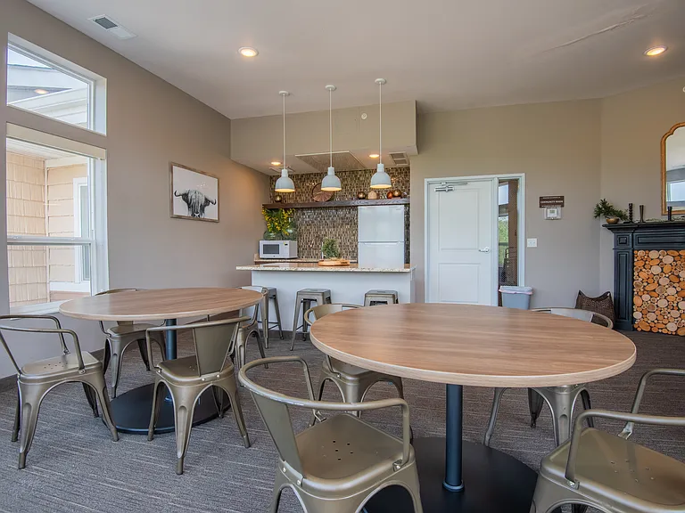 Louisiana Lofts — Photo 14
