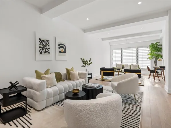 100 Pondfield Road #2D, Bronxville, NY 10708