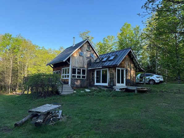 220 Peaceful Way