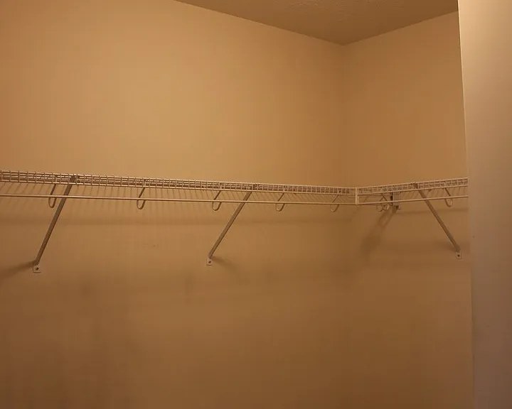 2948 Crystal Spring Ln — Photo 16