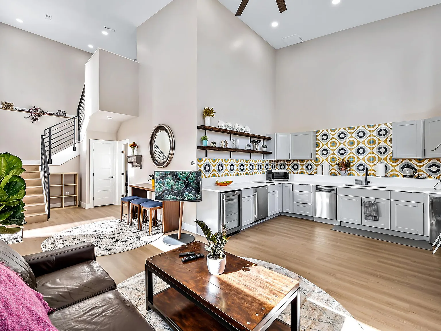 8213 Stags Leap Trl — Photo 3