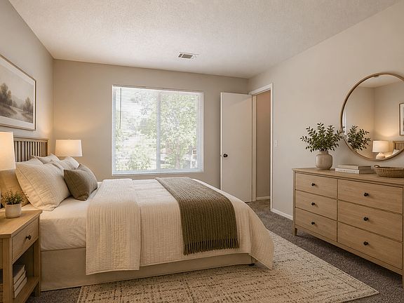 5th image of 310 Ross Rd APT 5E