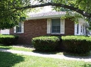 1029 W Dresden Dr, Morris, IL 60450