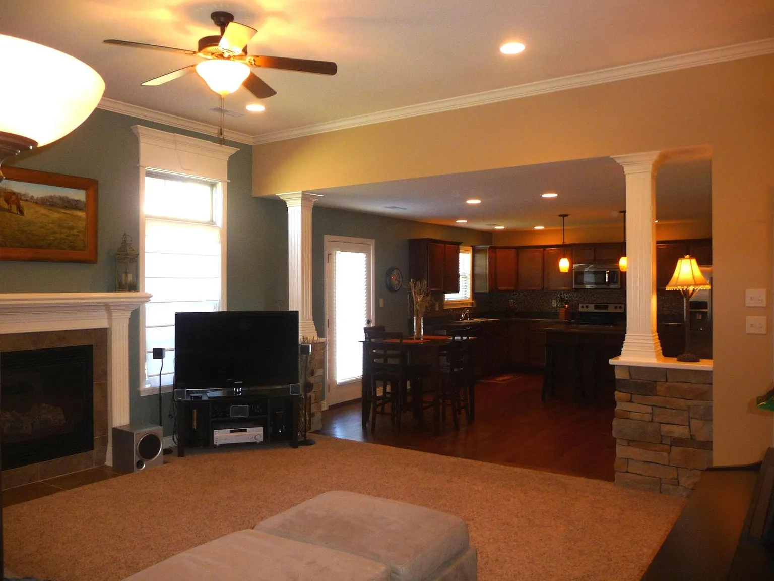 3 bed, 1542 sqft, $1,995 — Photo 3