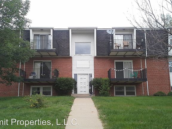 2nd image of 1901 Indian Hills Dr APT 11
