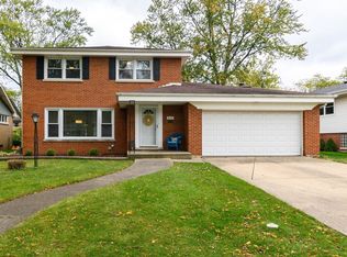 834 S Bryan St, Elmhurst, IL 60126