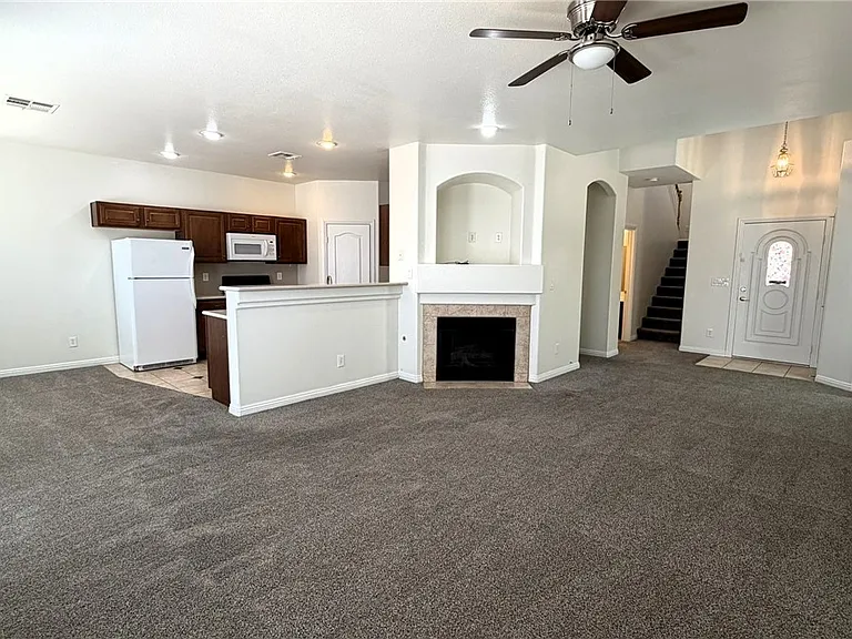 8493 Gardena Hills Ave — Photo 6