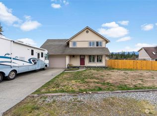12023 225th Avenue Ct E, Sumner, WA 98391