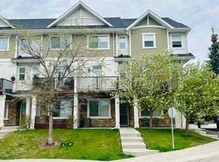 78 New Brighton Lndg SE, Calgary, AB T2Z1C1