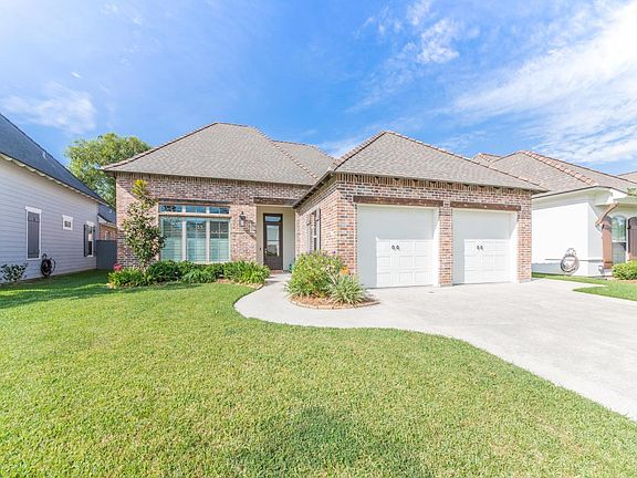 2nd image of 315 Ardenwood Dr