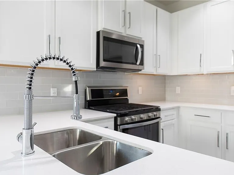 3415 Dalton St #B — Photo 7