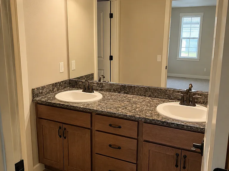 7306 W Chestnut Ave — Photo 17