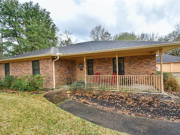 2nd image of 12421 Patridge Cir