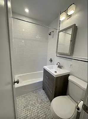 Rented by Compass | media 4