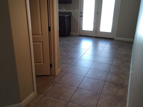 5th image of 340 W 1425 N APT 81