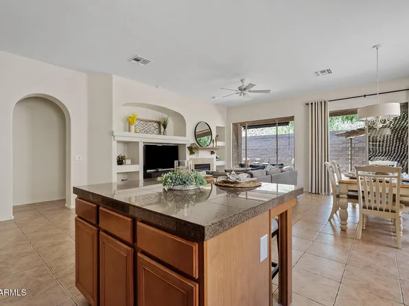 3026 W SILVER FOX Way, Phoenix, AZ 85045