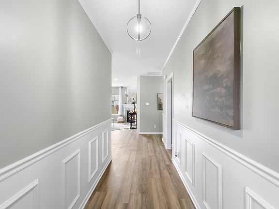 4th image of 887 Rattlebox Ln