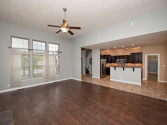 4th image of 4570 Duckhorn Ln