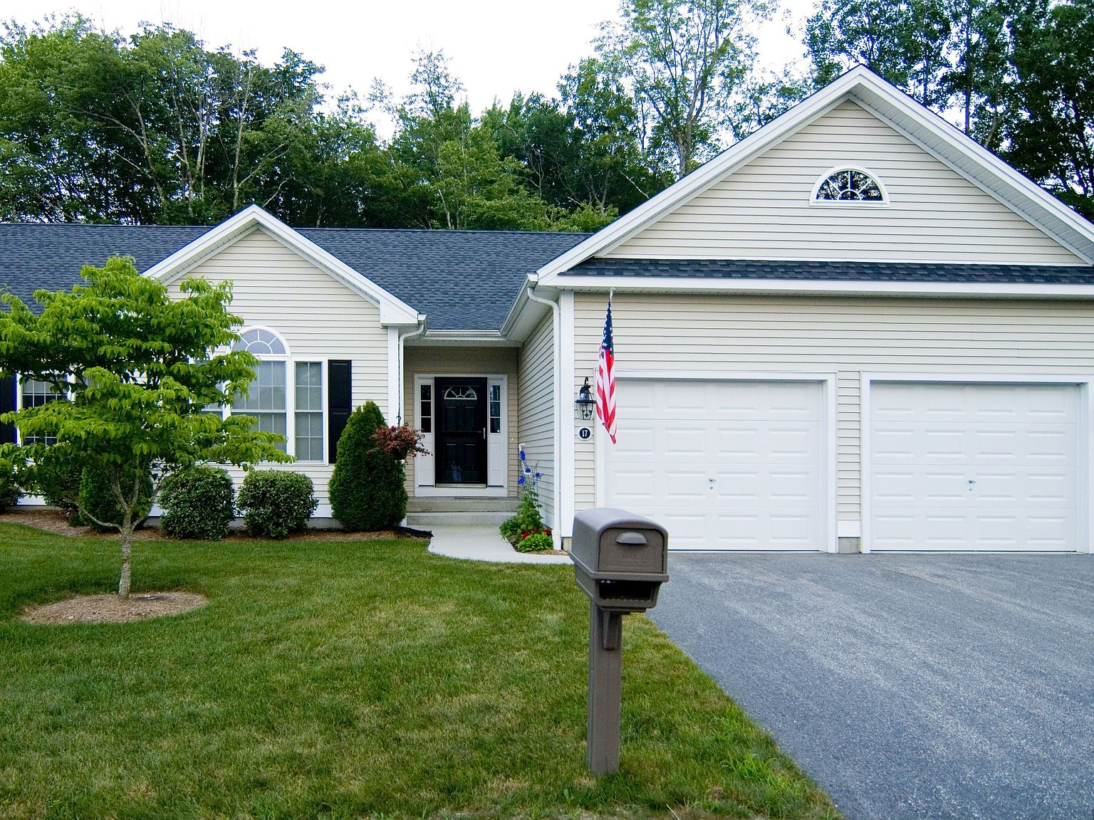 17 Village Ct, Colchester, CT 06415 Zillow