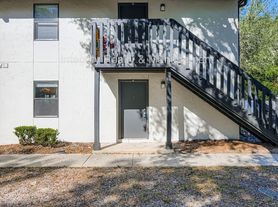 Parkridge Apartments