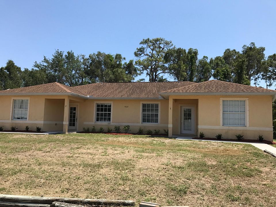 Exterior (right side)