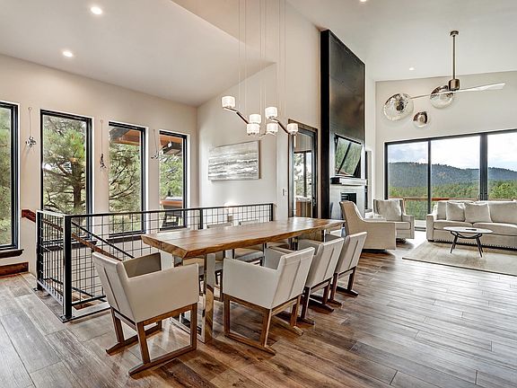 3rd image of 21 Torrey Pines Lane