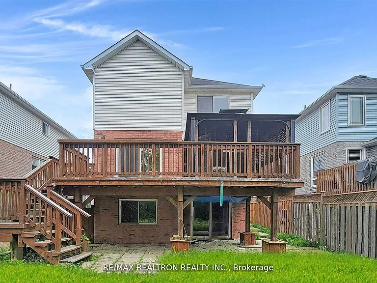 1250 Dartmoor St #LOWER — Photo 20