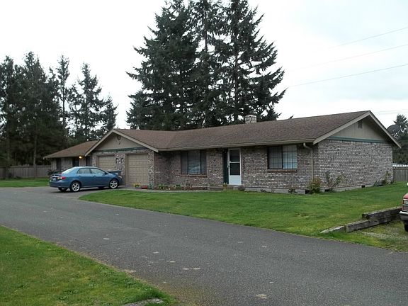 5th image of 15107 15th Ave E