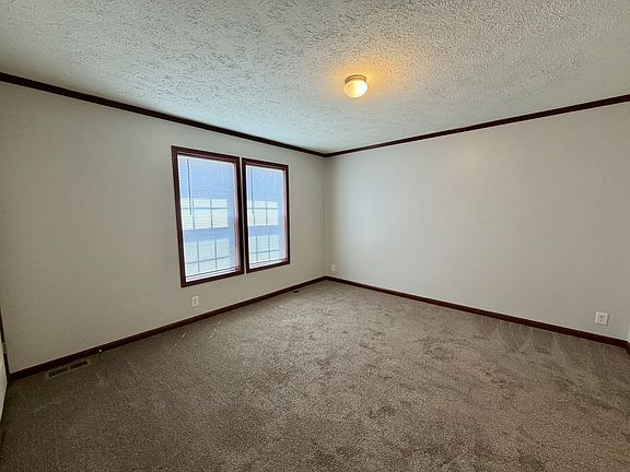 5th image of 8200 Eaton Dr #237