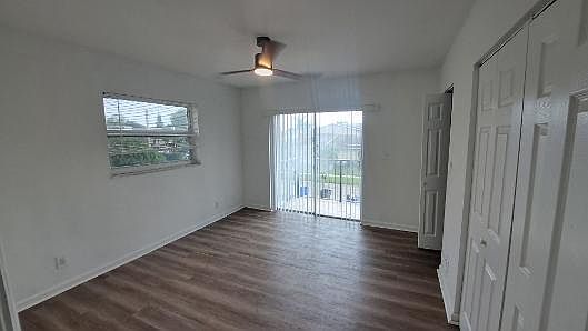 4th image of 608 SW 80th Terrace