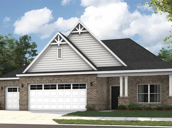 1652 Thatch Ave, Opelika, AL 36801