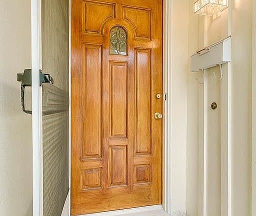 5th image of 3804 Los Amigos St