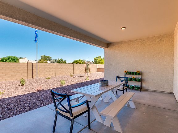 Interior Plan 2121 Covered Patio