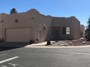 525 W Deerview Ct, Green Valley, AZ 85614