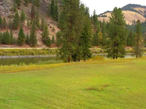 12 Kestrel Dr, Superior, MT 59872