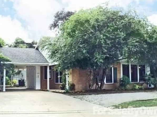 209 Saint Julien Ave, Lafayette, LA 70506