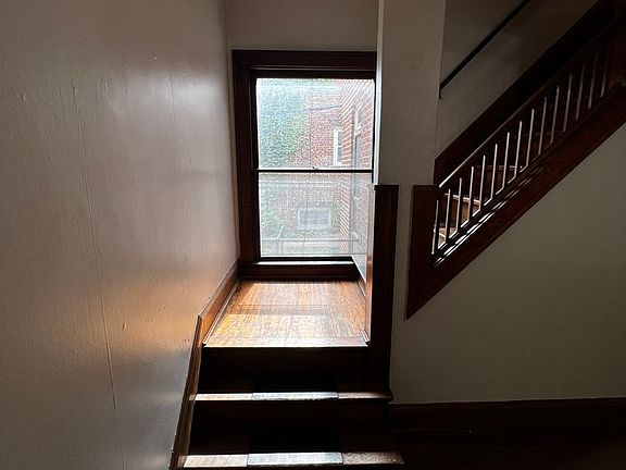 4th image of 828-838 Dennison Ave #832