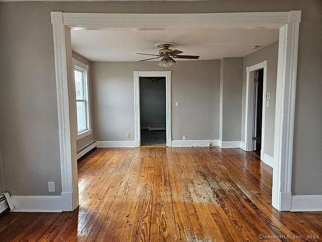 109 Goodwin St — Photo 7
