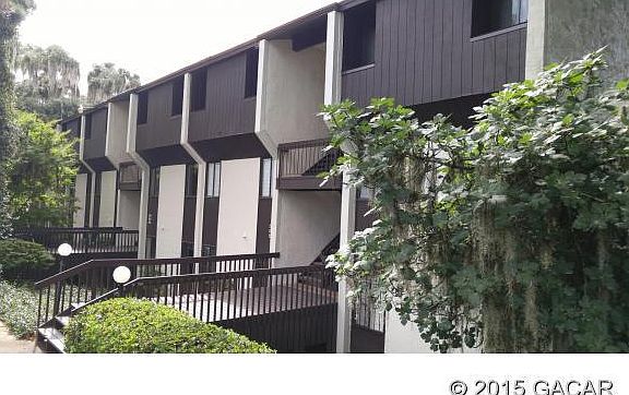 5th image of 2846 SW 14th Dr