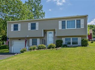 118 Trout Run, Newark, NY 14513