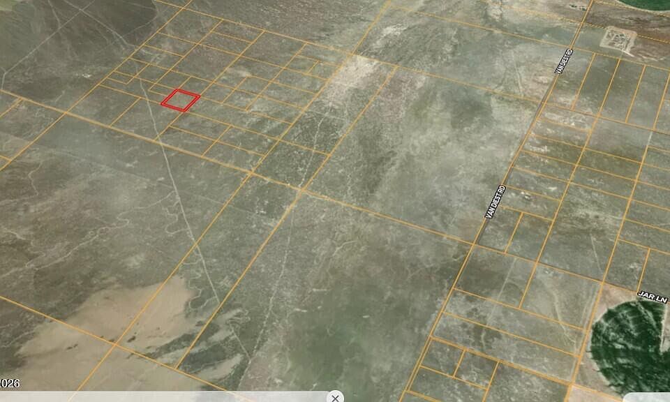 2nd image of T33-R37 Old Emigrant Rd #3-12