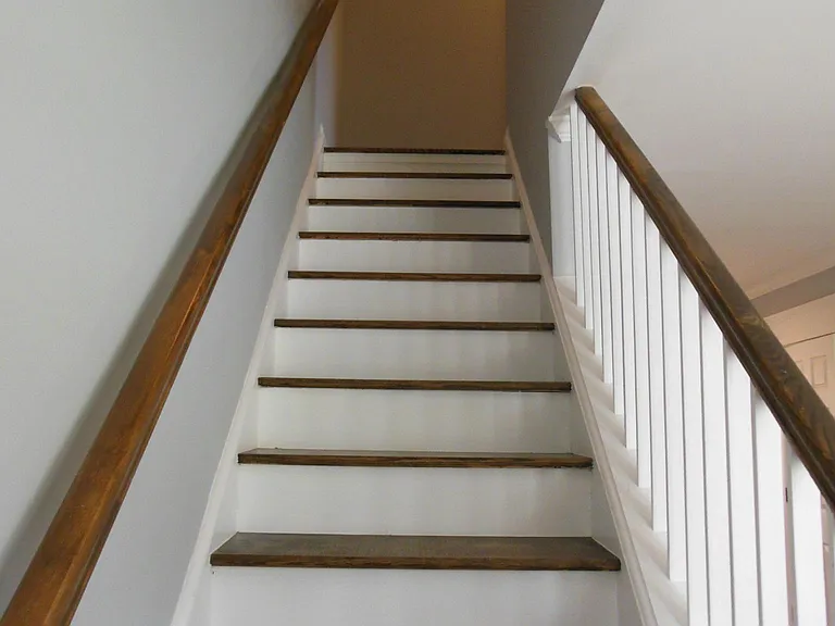 93 Hillside Ave — Photo 8