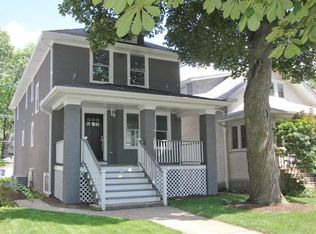 926 Home Ave, Oak Park, IL 60304