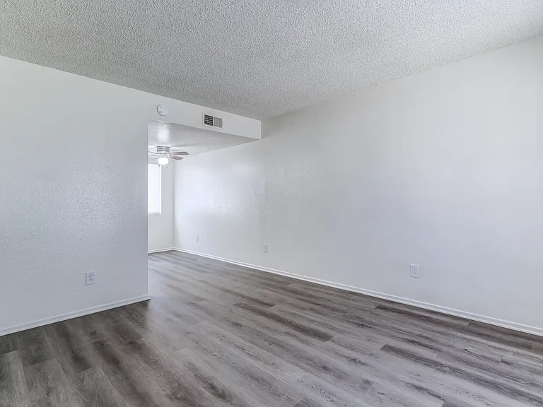 Rosamond Village Apartments — Photo 11